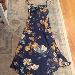 Petal and pup mid length dress